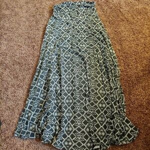 Thyme&honey grey and white maxi dress